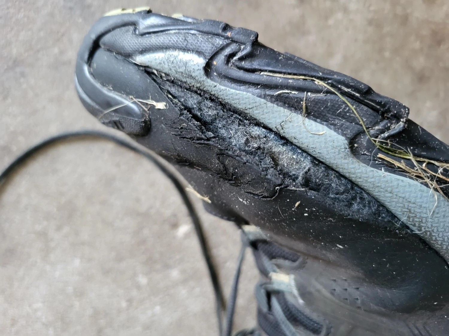 La Sportiva Ultra Raptor II Mid Leather GTX - Walking Boots 12 La Sportiva Ultra Raptor II Mid Leather GTX - Walking Boots - Image 10