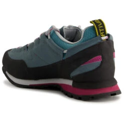 La Sportiva Women's Boulder X - Approach Shoes -ALPINE TREK SHOES la sportiva womens boulder x approach shoes detail 5