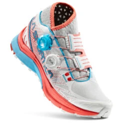 La Sportiva Women's Jackal II Boa - Trail Running Shoes -ALPINE TREK SHOES la sportiva womens jackal ii boa trail running shoes detail 3