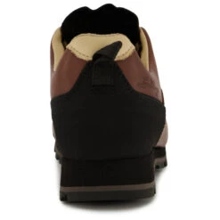 Lundhags Stuore Low - Multisport Shoes 16 Lundhags Stuore Low - Multisport Shoes -ALPINE TREK SHOES lundhags stuore low multisport shoes detail 6