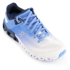 On Women's Cloudflow - Running Shoes 18 On Women's Cloudflow - Running Shoes -ALPINE TREK SHOES on womens cloudflow running shoes detail 7